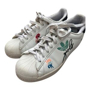 Adidas Superstar "Girls Are Awesome"‎ Friends Edition Sneakers Size 7